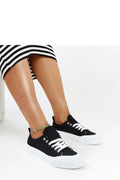 Baskets femmes design minimaliste couleur noire contrastante semelle blanche respirante tige en toile confortable Eduardo Stilizate