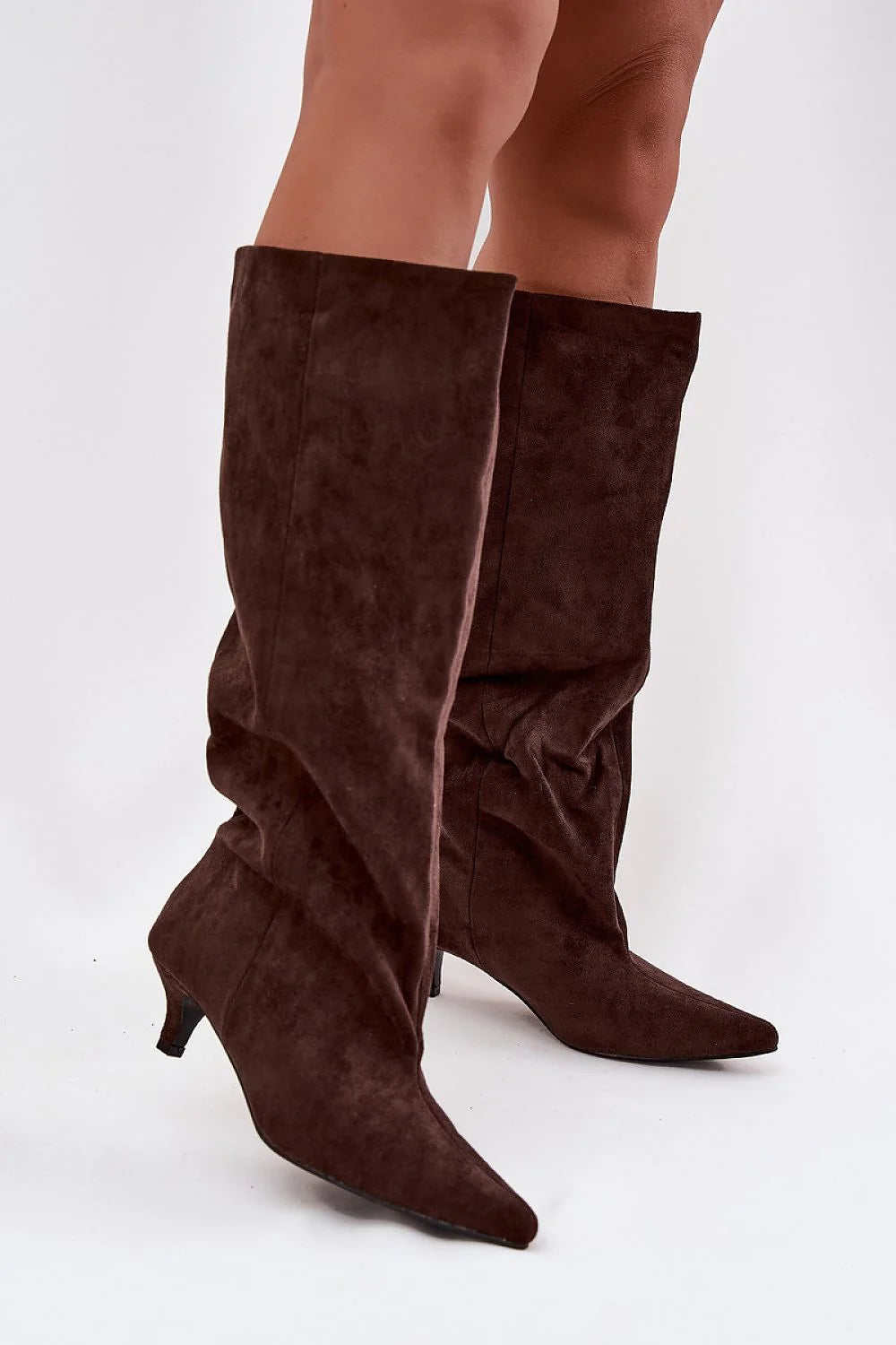 bottes hautes femme daim écologique marron chocolat slouch effet froncé bout pointu talon kitten confortable élégantes