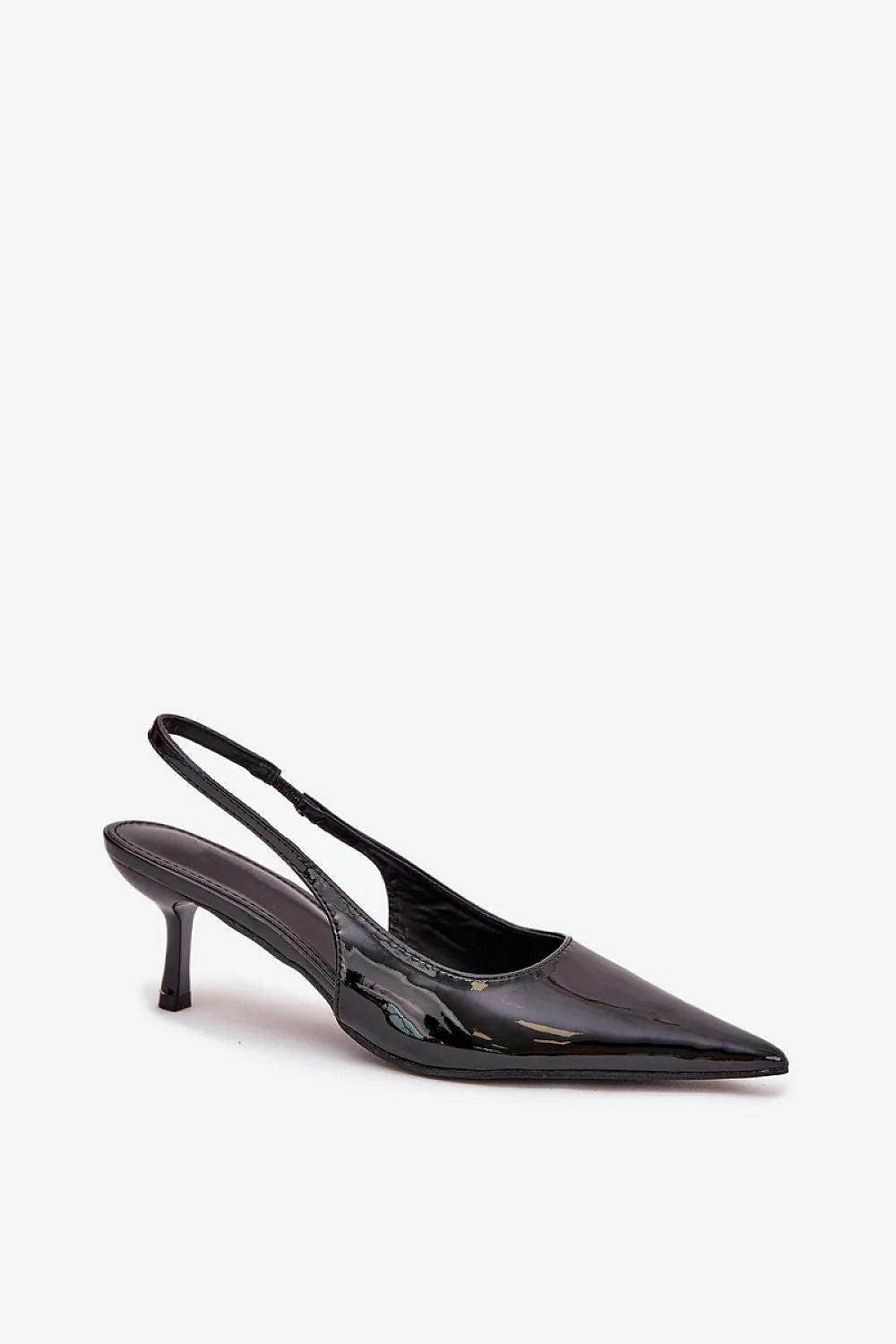 escarpins vernis noirs slingback bride élastiquée bout pointu silhouette élancée talon kitten six centimetres cuir synthétique chic soirée
