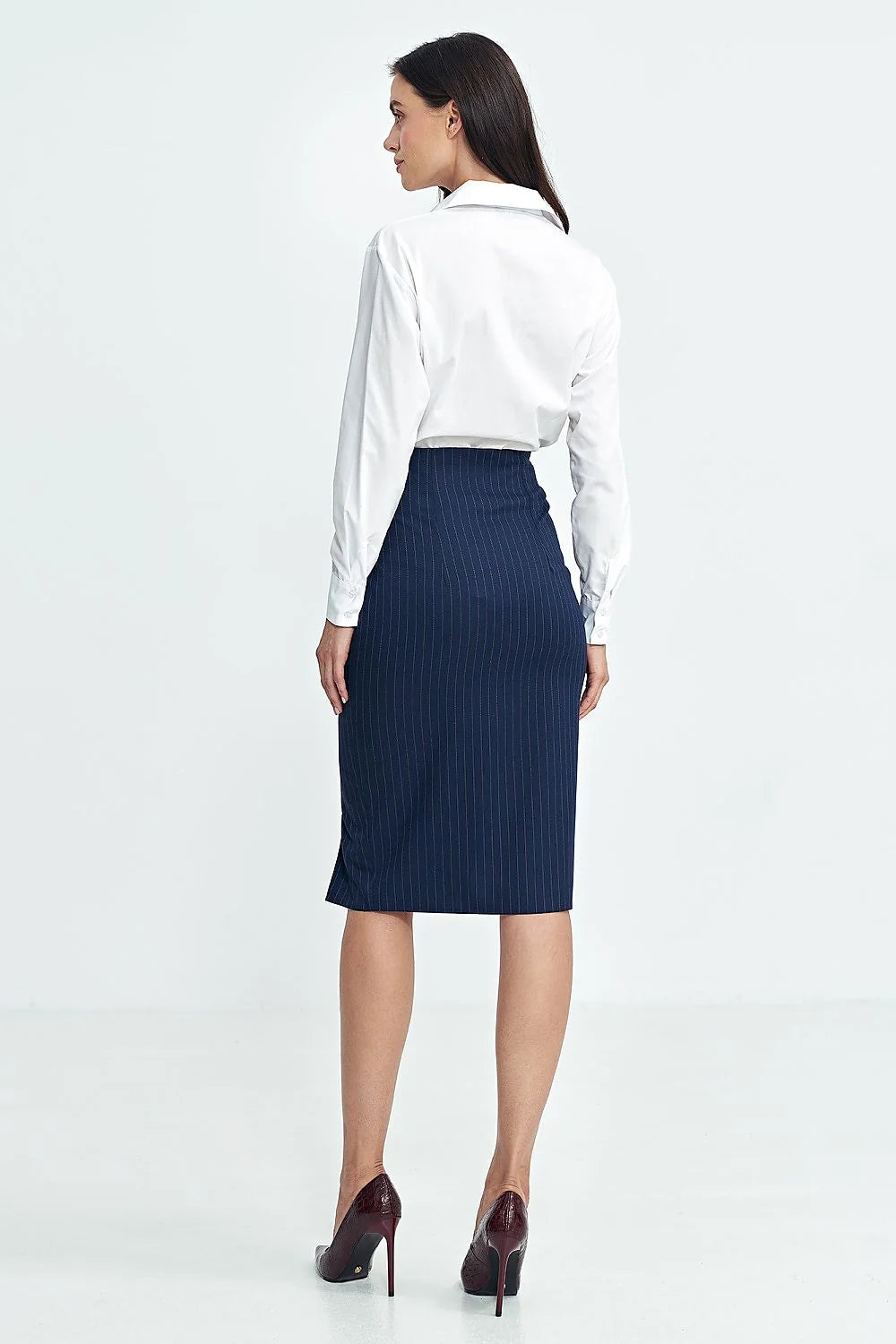 Jupe Nife classique moderne hautes rayures tennis contrastées matières hautes qualité taille haute longueur sous genou fermeture boutons décoratifs fente avant