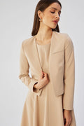 Robe évasée élégante avec veste boléro ton beige clair ajustée manches longues dos nu polyester femme