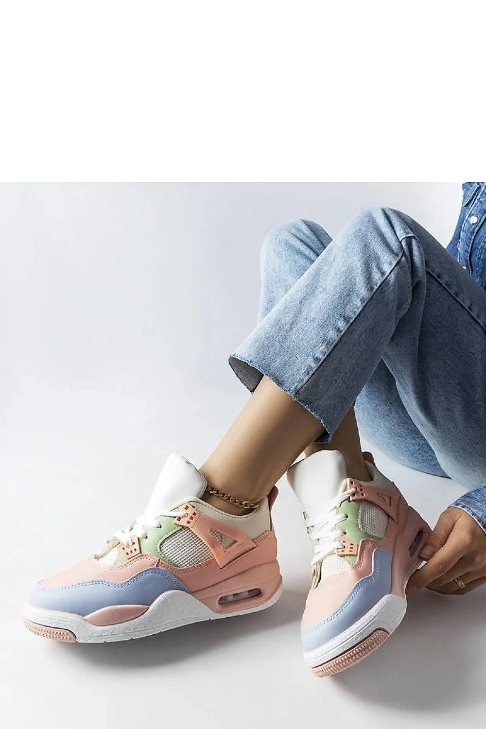 Baskets colorées pour femmes design moderne style sport rétro cuir synthétique mesh blanc semelle caoutchouc rose