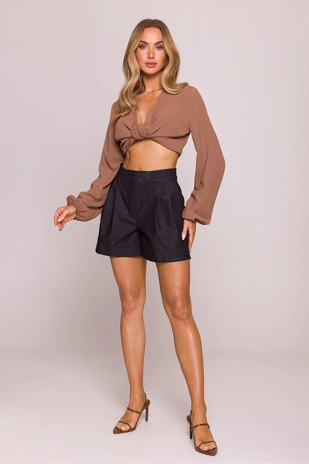 Ensemble femme crop top noué short taille haute tissu coton polyester détails élégants occasion多种