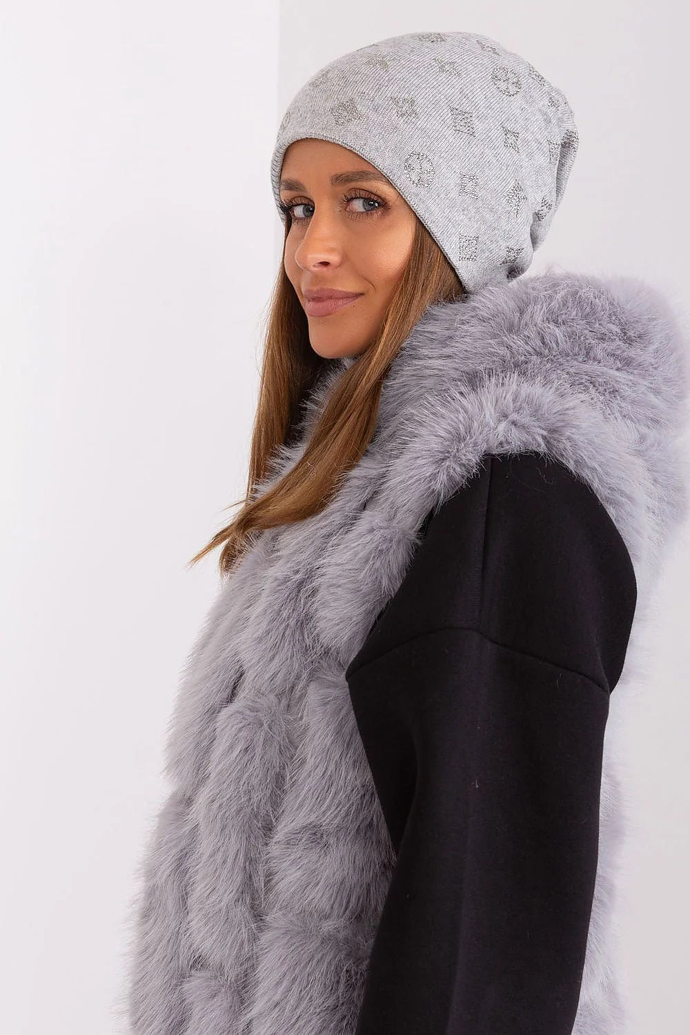 Bonnet d'hiver en cachemire avec strass et cape fourrure femme, look élégant et chaud, ensemble hiver féminin