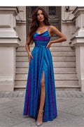 Robe de soirée élégante longue décolleté en V bretelles spaghetti dos lacé fente haute tissu brillant bleu électrique fuchsia femmes occasion spéciale