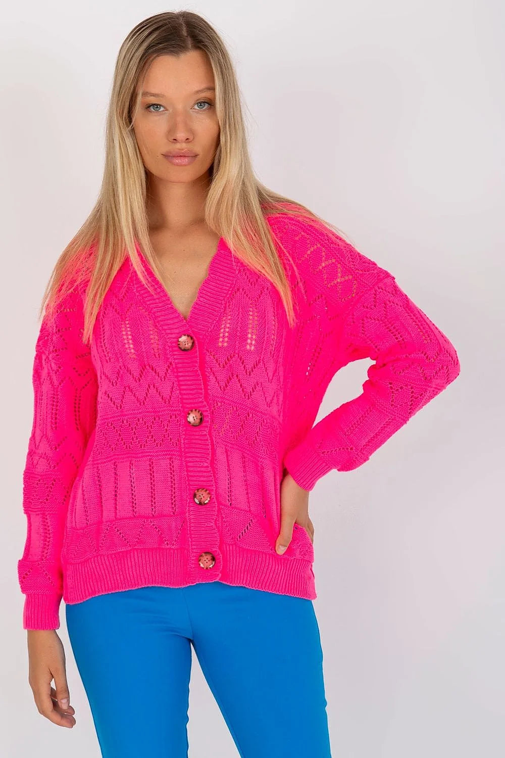 cardigan femme maille ajourée pointelle ivoire gilet boutonné colV coupe relaxed oversize tricot léger bordures côtelées boutons écaille