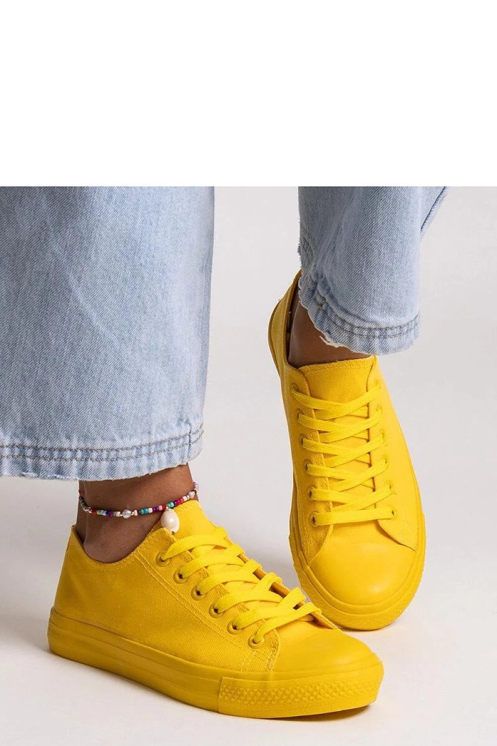 Baskets modernes pour femmes couleur jaune vif style casual coupe basse confortable en toile semelle caoutchouc anti-dérapant lacets métalliques durabilité renforcée