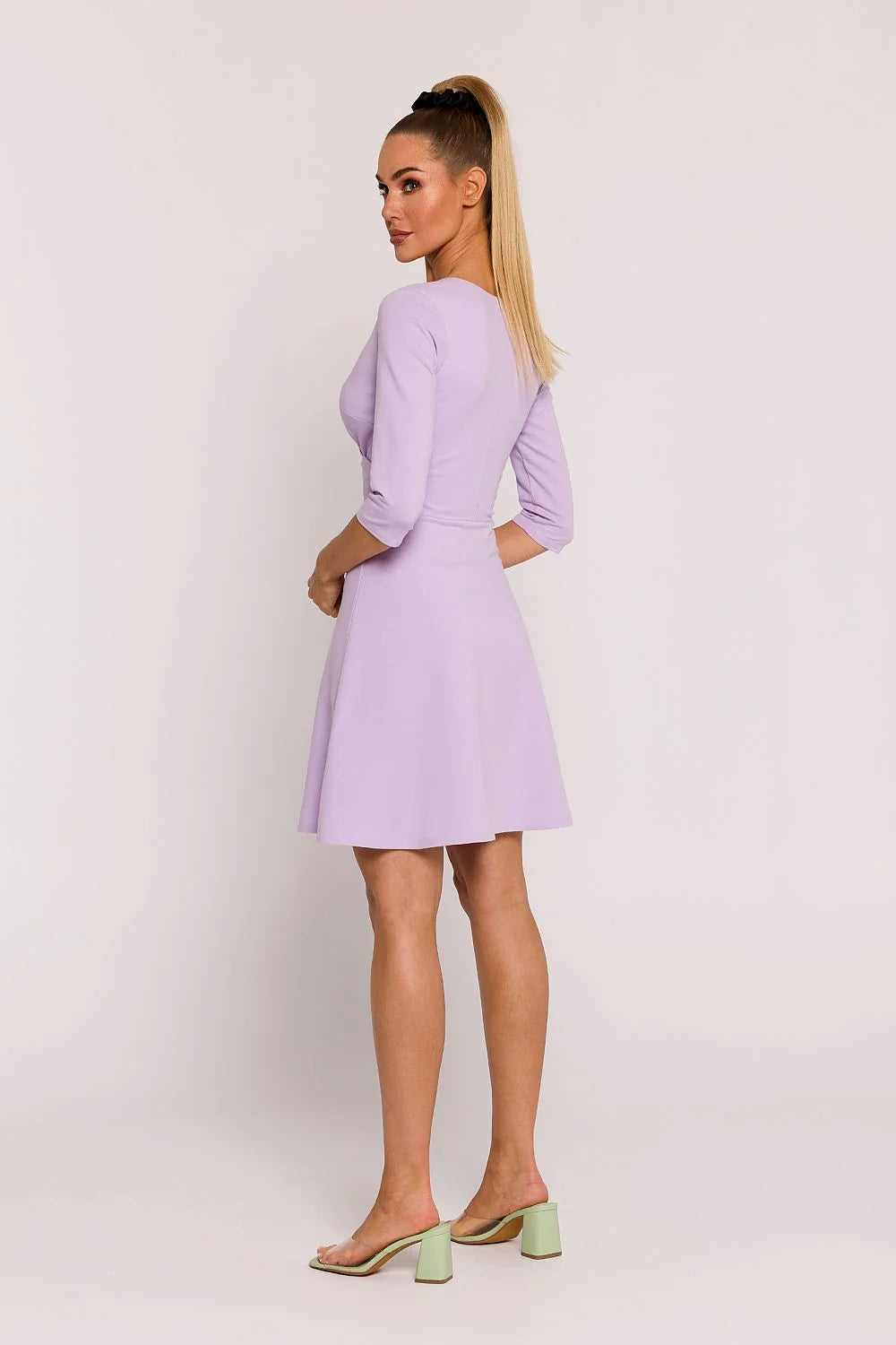 Robe de jour élégante couleur lavande manches 3/4 style portefeuille coupe A-line femme