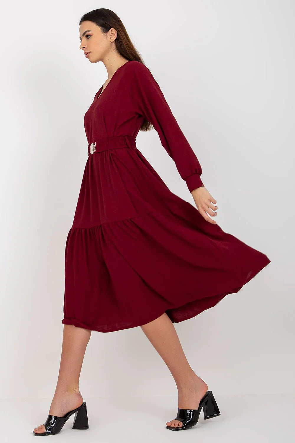 Robe casual femme marron camel V-neck ruffles ceinture longues manches amples coupe fluide mode élégante
