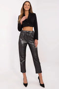 Veste blazer femme courte boléro tissu lisse noir classique pantalon taille haute droite métallisé gris soir élégance audace