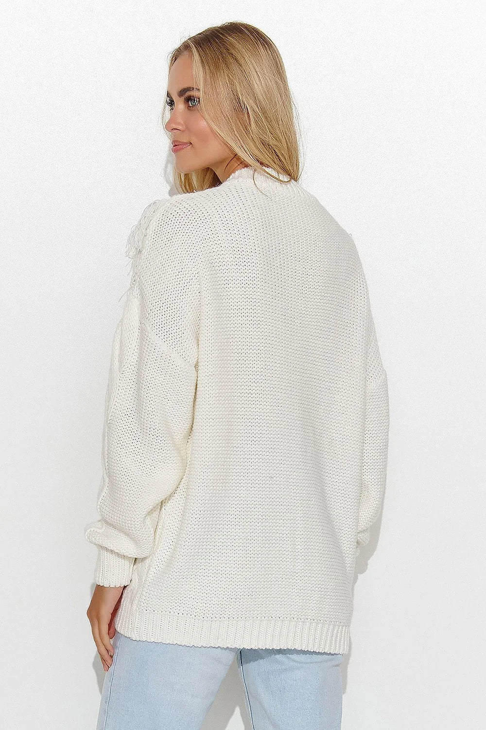 Pull femme Makadamia tricot torsadé franges col V encolure V-maille épaisse couleur ivoire texture douce coupe ample manches longues
