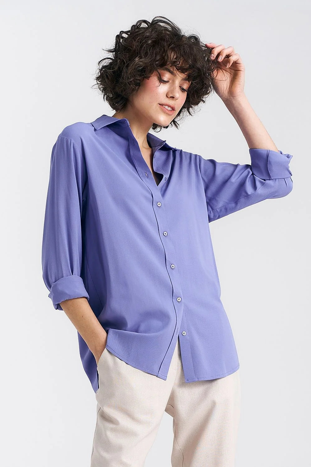Chemise manche longue Nife couleur lavande tissu léger coupe ample col classique finitions impeccables