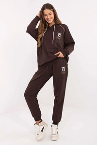 ensemble survêtement femme coton stretch chocolat sweat capuche oversize cordons contrastants manches raglan broderie zircones pantalon jogger taille haute poches