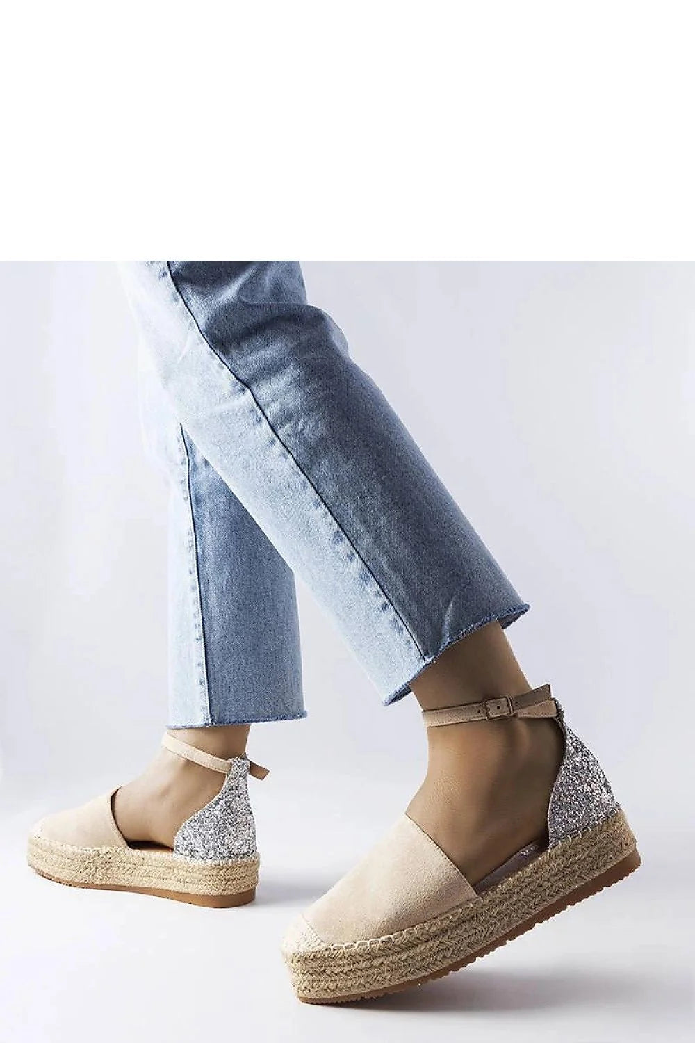 espadrille Solea beige suédine pailletée argenté semelle compensée bride cheville boucle métallique bout fermé rembourrée respirante