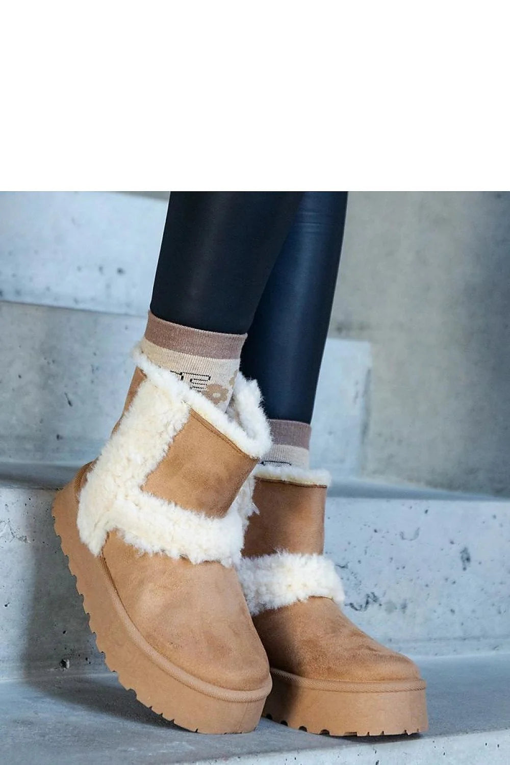 Bottes d'hiver femmes cuir style casual confort maximal semelle crantée fourrure synthétique chaleur optimale