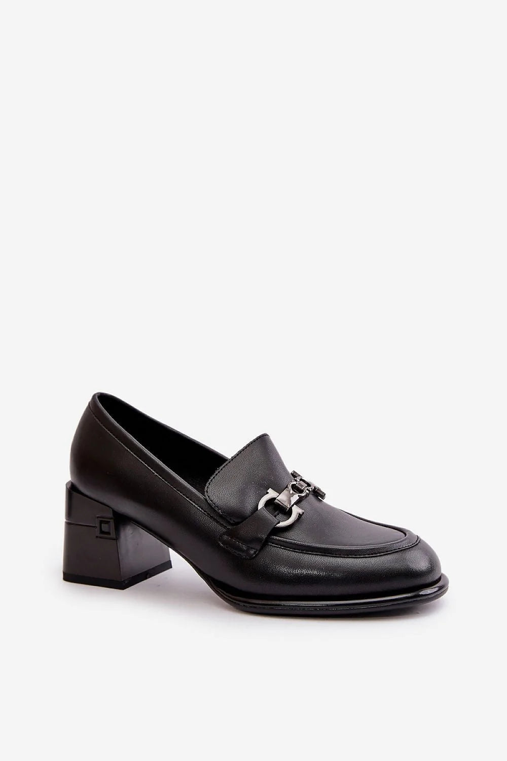 mocassins femmes Vinceza cuir naturel noir lisse élégant intemporel sophistiqué talon carré moyen mors métallique argenté semelle caoutchouc confort ajustée