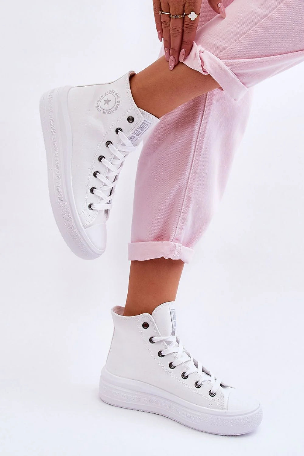 Baskets montantes pour femmes urban style blanc tissu cuir semelle antidérapante plateforme confortable logo Big Star