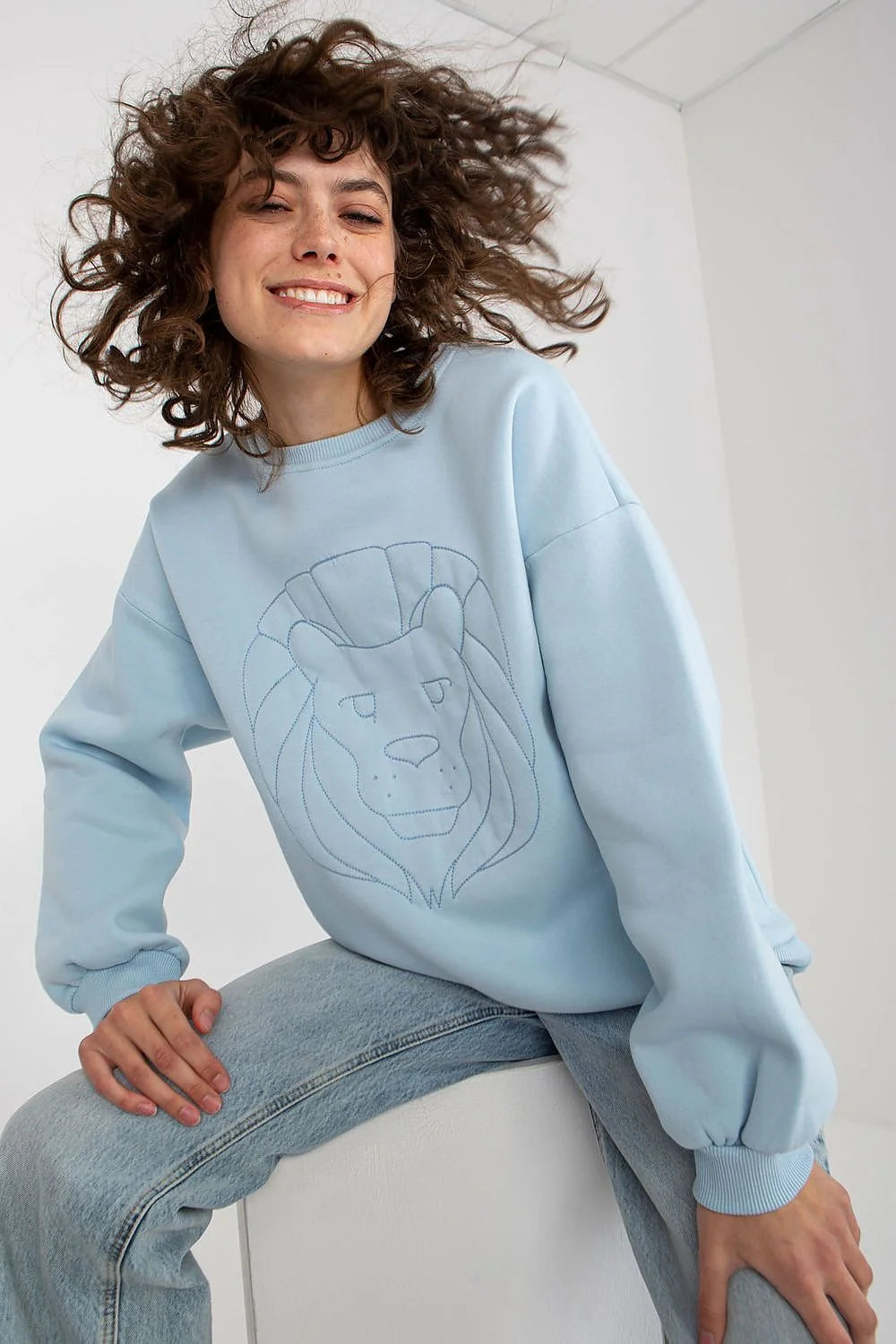 Sweatshirt pour femme moderne couleur orange vif coupe ample manches longues broderie lion coton polyester 70/30