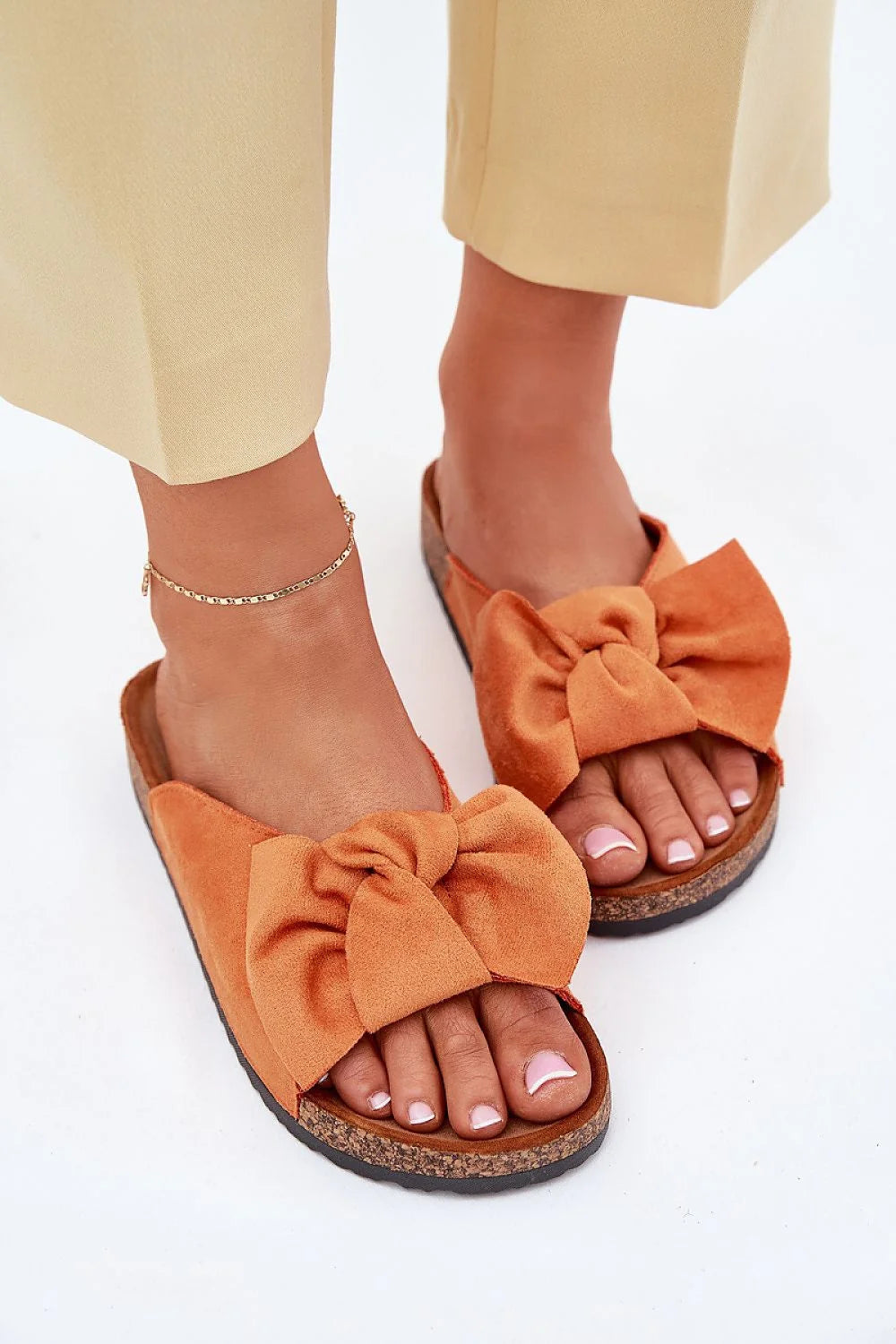 sandales femme suédine écologique orange terracotta semelle compensée liège légère anatomique rembourrée caoutchouc antidérapant nœud décoratif large ouvert maintien confortable