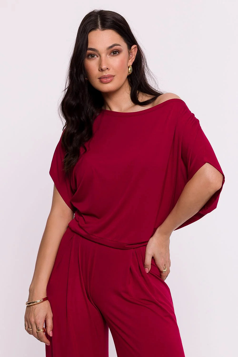 Ensemble deux pièces pour femme en maille viscose couleur bordeaux manches courtes style chauve-souris encolure boat neck