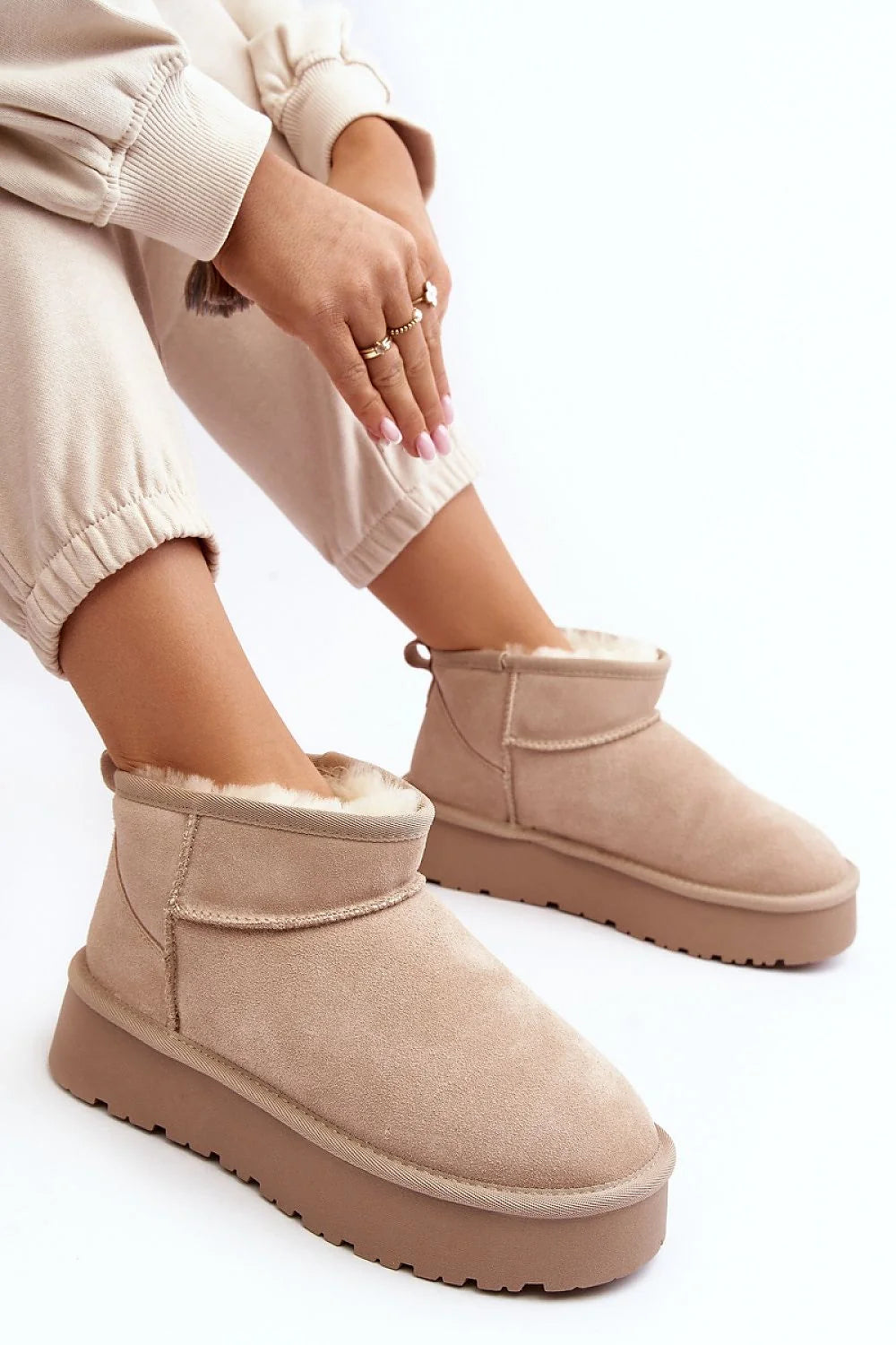 Bottes de neige pour femmes design moderne confortable cuir suédé fourrure synthétique hauteur 9.5 cm plateforme 5 cm casual hiver