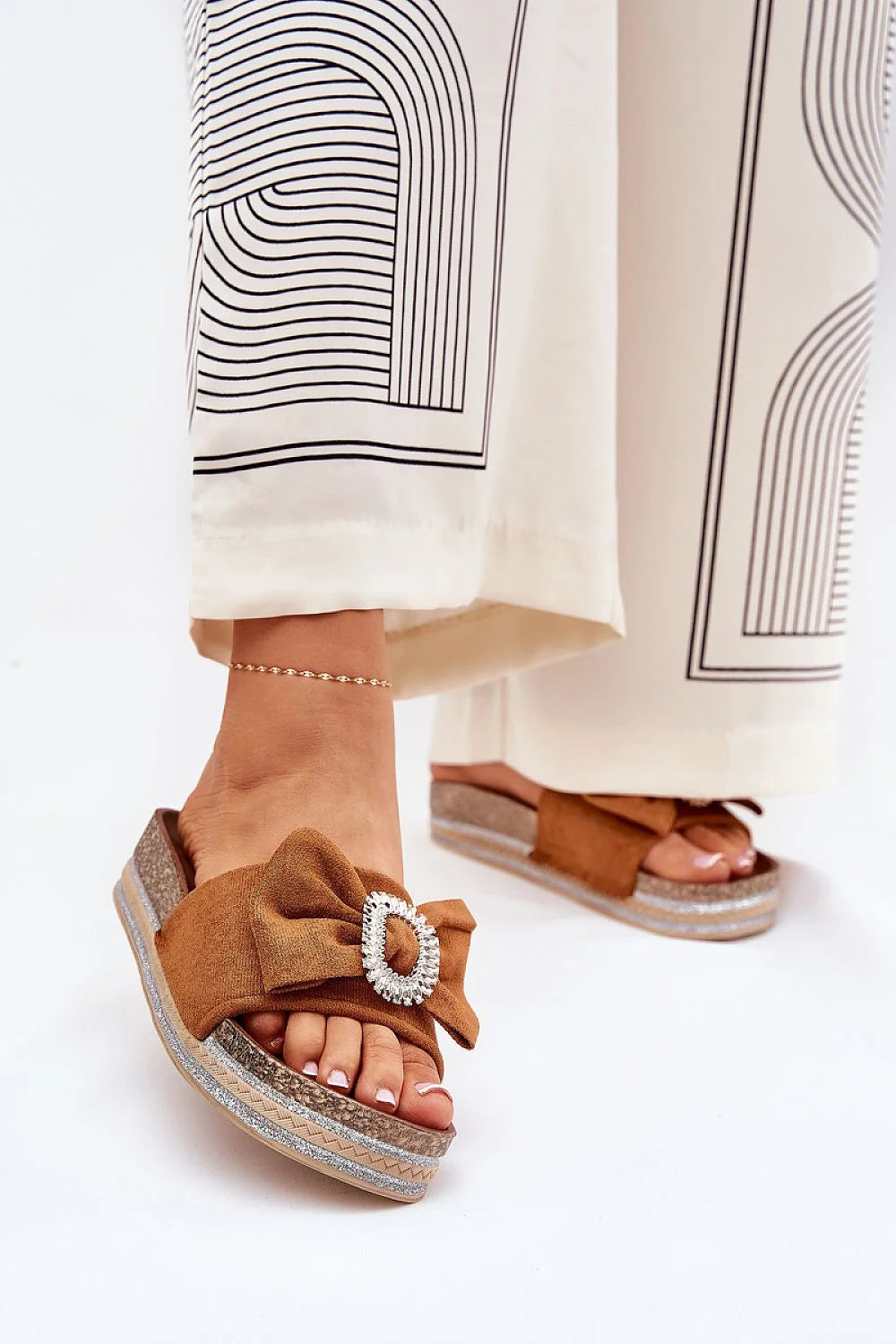 Clacquettes Step in style mules suédine écologique nœud broche paillettes plateforme 3.5cm sandales été fashion