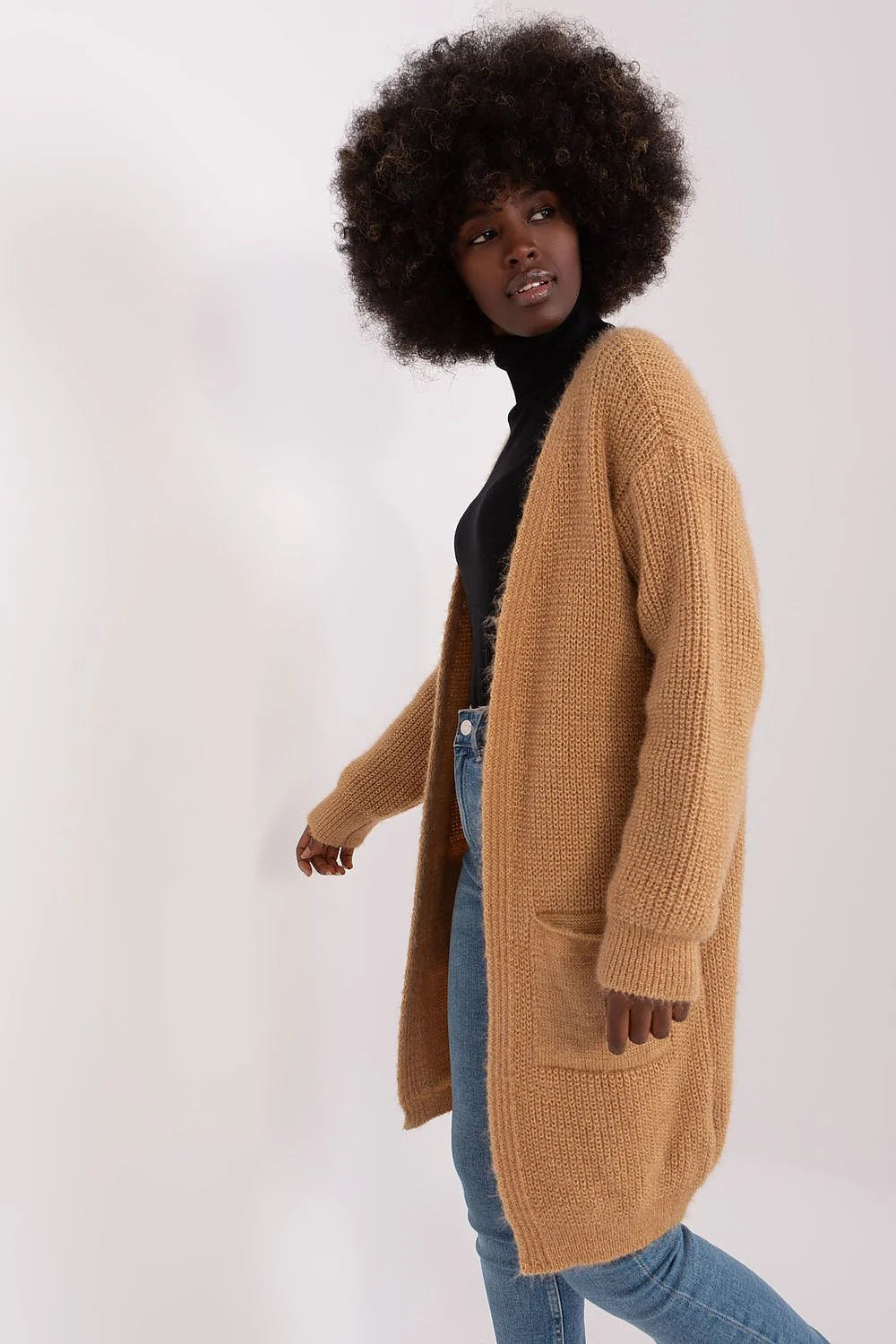 cardigan tricot long ouvert camel oversize maille duveteuse manches longues amples poches plaquées côtelées cosy décontracté femme superposer automne hiver