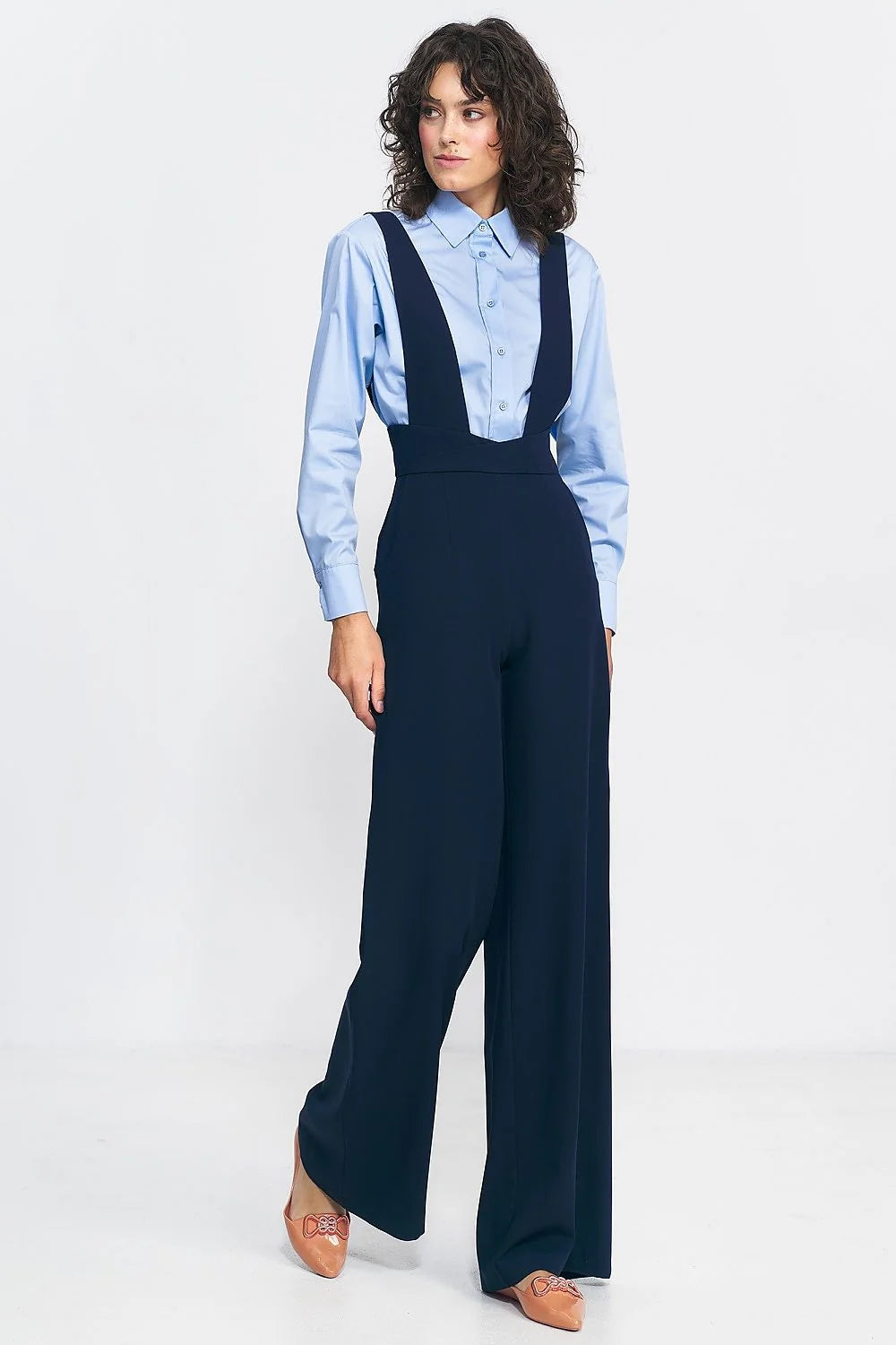 Combinaison femme chemise pantalon bretelles bleu clair bleu marine taille haute coupe moderne jambes larges hanches confortables polyester elasthanne viscose