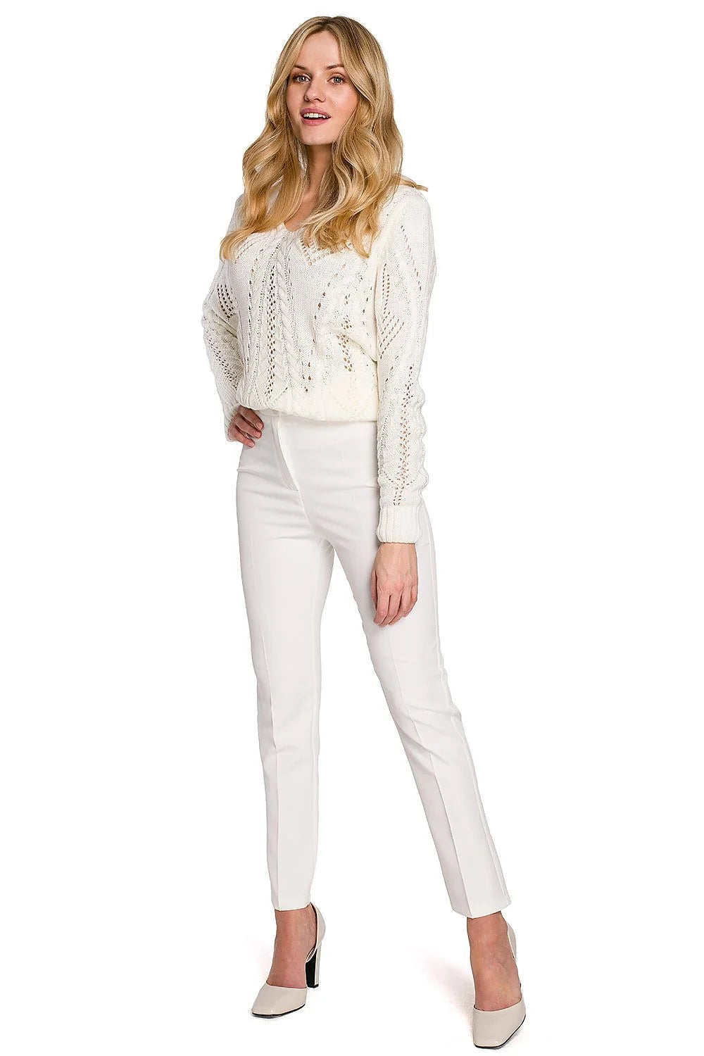 Pantalon femme blanc en maille ajourée élégant et chic pour un style moderne et classique
