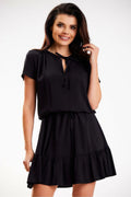 Robe d'été féminine courte en mousseline manches courtes col rond ceinture noire taille ajustable femme