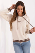 sweatshirt capuche femme beige crème finitions chocolat coupe droite légèrement ajustée manches longues poignets rayés ourlet cordons broderie tonale