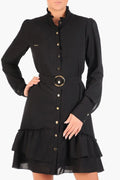 robe cocktail élégante noire longue manches longues col montant volants boutonnée boutons dorés ceinture boucle dorée jupe superposée