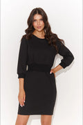 robe jour élégante maille sweatshirt noire coupe droite ajustée mini manches trois quarts bouffantes poignets côtelés taille cintrée