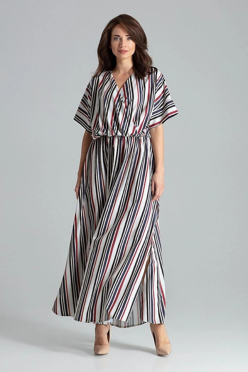 robe longue fluide beige nude chiffon cachecoeur boheme chic manches kimono courtes taille froncee elastiquee jupe evasee fente laterale plongeant