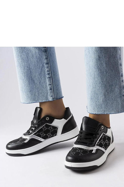 baskets Solea femmes noir blanc cuir similicuir semelle blanche sportchic col rembourré contrefort renforcé surpiqûres œillets métalliques lacets antidérapant amorti