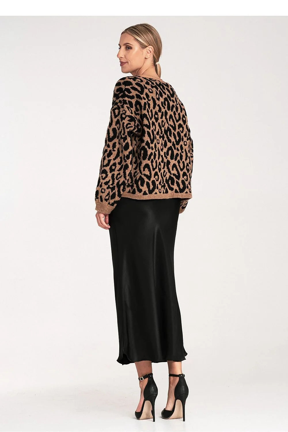 gilet cardigan femme léopard marron noir maille jacquard épaisse coupe courte ample boxy manches bouffantes bords côtelés