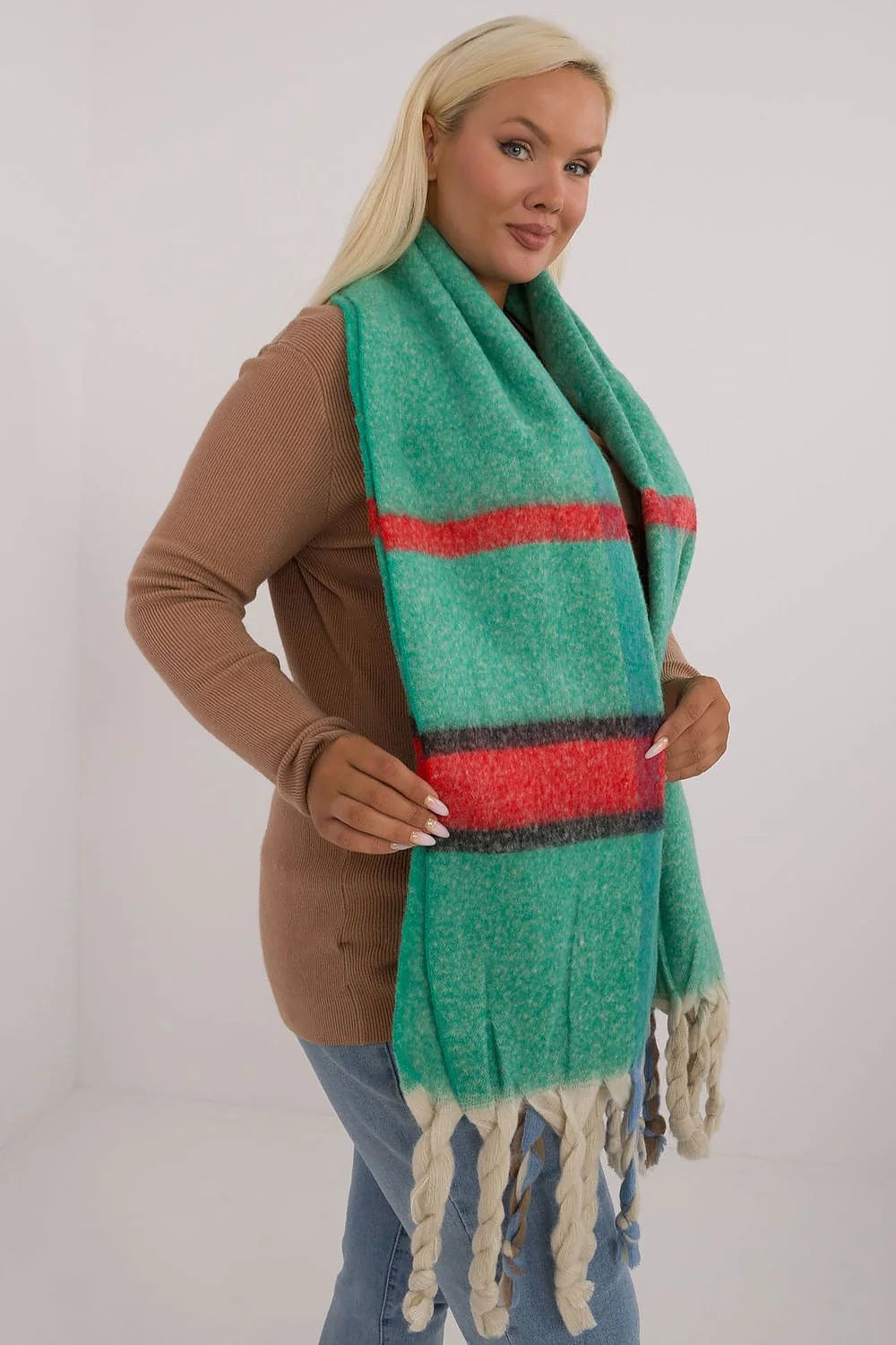 écharpe femme oversize vert menthe rayures rouges noirs liserés gris maille brossée moelleuse polyester 180cm large franges torsadées crème bleu