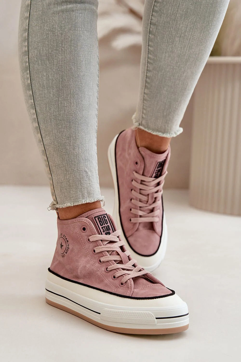 Baskets montantes Big Star pour femmes, style classique, cuir synthétique, rose poudré, semelle caoutchouc, confortable, élégance, sneakers modernes, occasion quotidienne, look décontracté, soutien cheville, durabilité