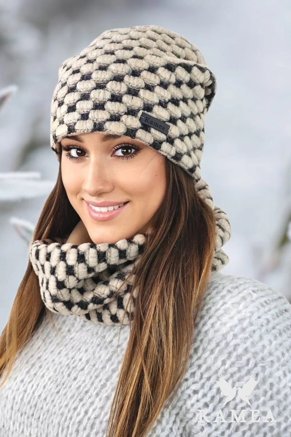 Ensemble Kamea Hiver Femme, Bonnet Snood Tricoté Géométrique, Laine Acrylique, coupe Slouchy, Beige Noir, Finitions Élégantes