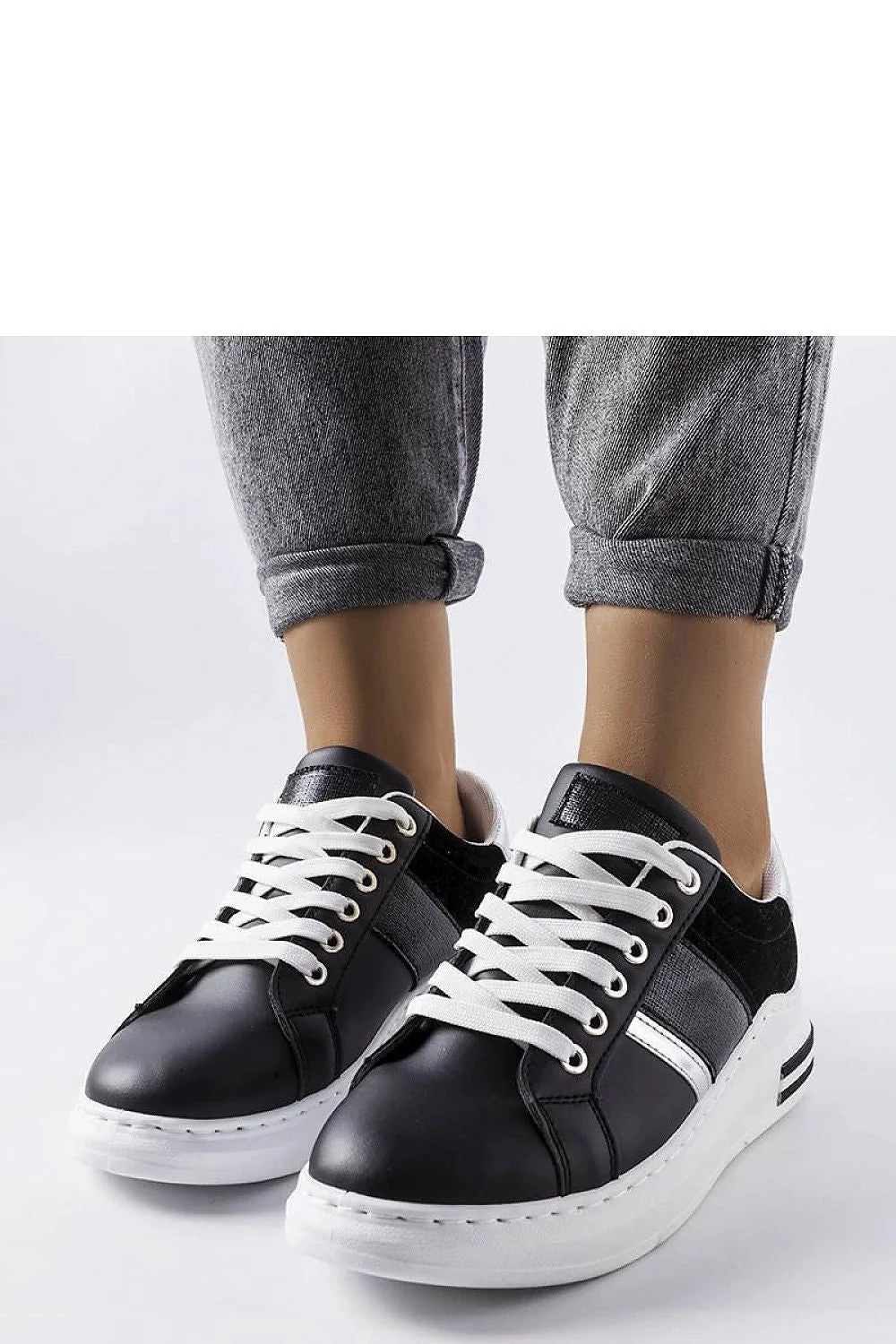 Baskets Solea chaussures de sport femmes moderne élégante coupe basse matelassé noir argenté cuir similicuir