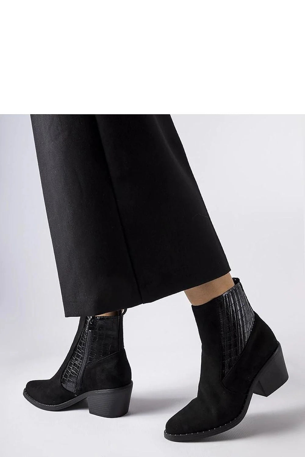 Bottines à talon carré en suédine noire, fermeture éclair latérale, tailleur cheville, élégance intemporelle, soirée et travail