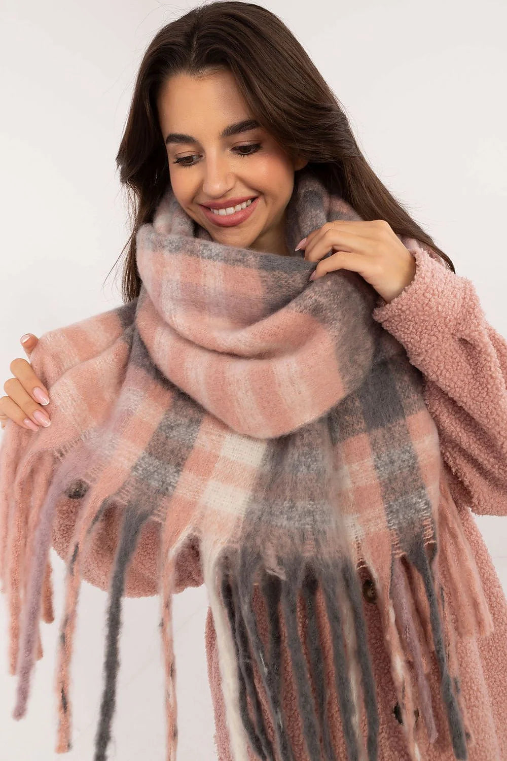 Écharpe en laine imitation châle carreaux rose gris blanc franges longueur 186 cm féminine hiver