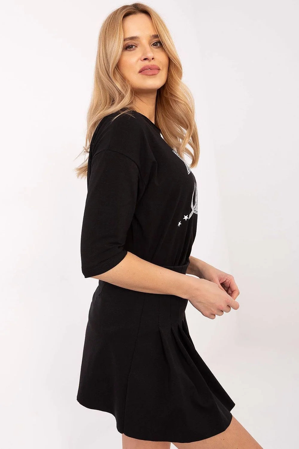 Ensemble de mode féminine haut manches 3/4 jupe plissée noire motifs étoiles argentées Stay Always Star