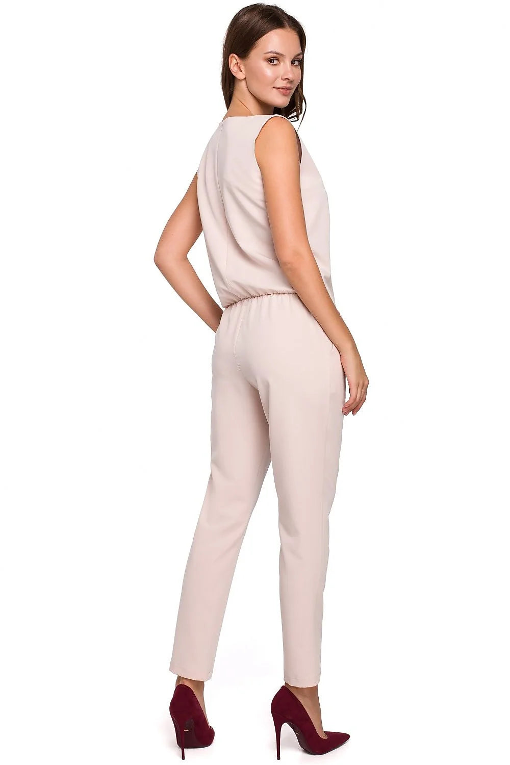 Combinaison élégante sans manches polyester moderne chic noir ajustée confortable avec poches pour femme