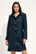 Manteau pour femme élégant coupe droite motif floral navy bleu et noir manches longues boutons noirs poches latérales taille ajustable