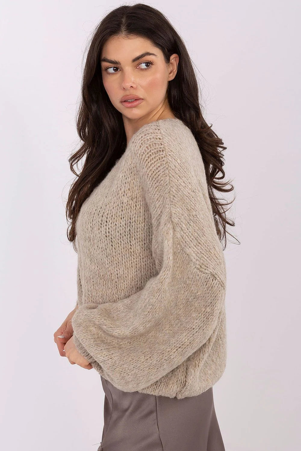 pull femme oversize grosse maille torsadée col rond coupe ample manches longues bouffantes côtelées beige chiné douce duveteuse