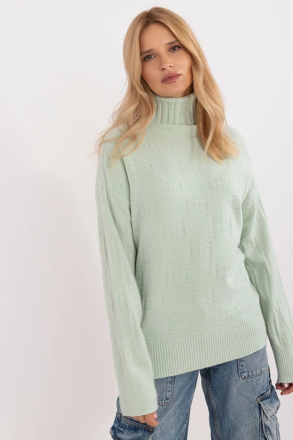 pull col roulé vert menthe oversize maille côtelé manches longues épaules tombantes motif nœuds relief tricot chaud confortable