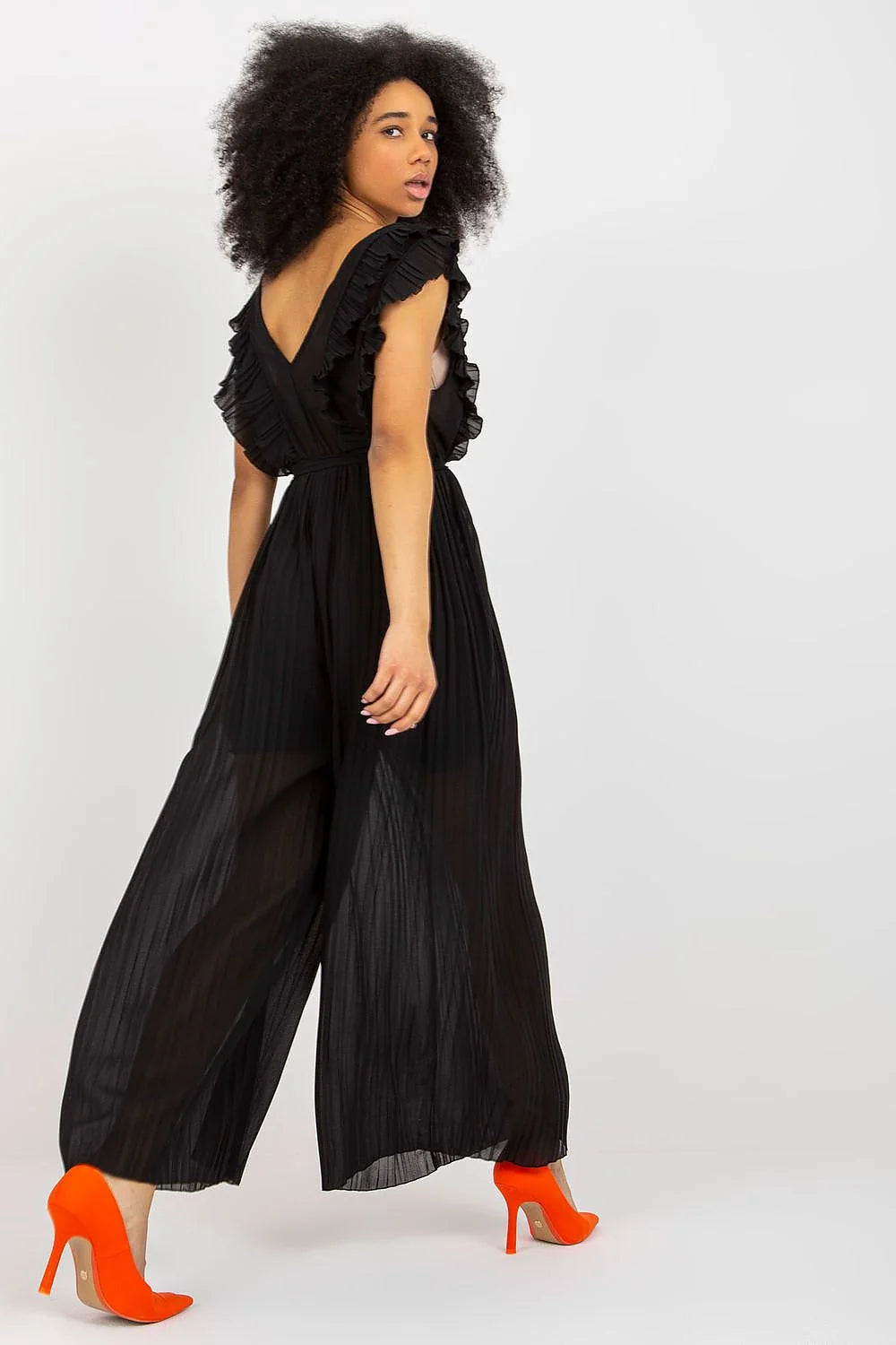 Combinaison Och Bella élégante sans manches volants épaules noire décolleté V ceinture ajustable femme polyester viscose