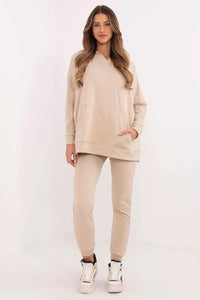 Ensemble de survêtement féminin à capuche et pantalon assorti, style décontracté, couleur beige, coton polyester, confort durable, occasion détente et sorties