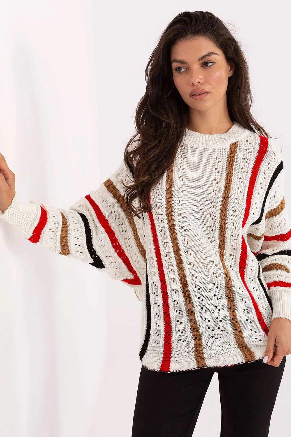 pull oversize femme maille ajourée col rond manches longues rayures verticales rouge camel noir bordscotes hanches tombantes tricot acrylique confortable